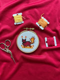 Modèle de point de croix chat de feu pixel art