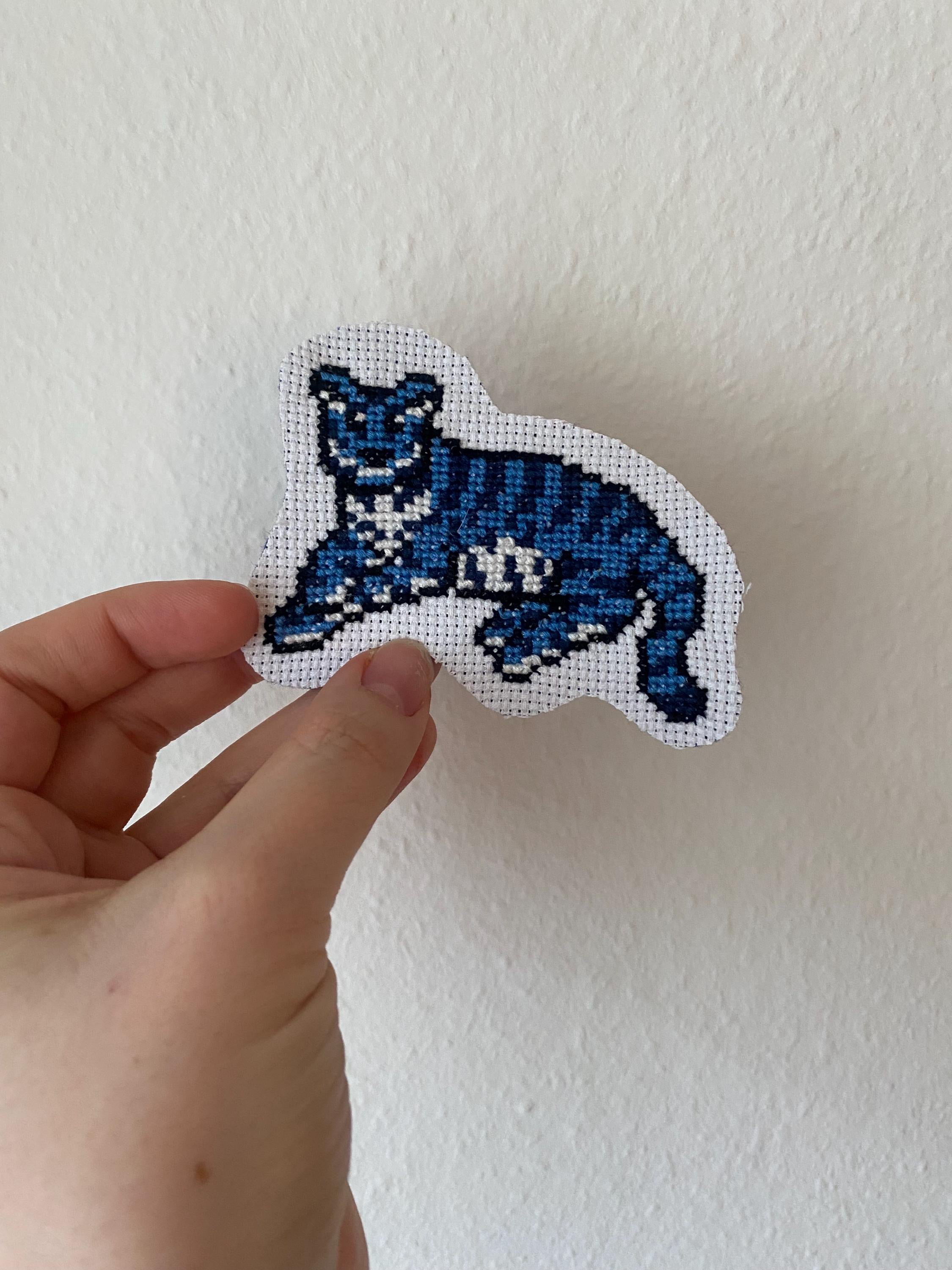 Modèle de point de croix blue tiger pixel art
