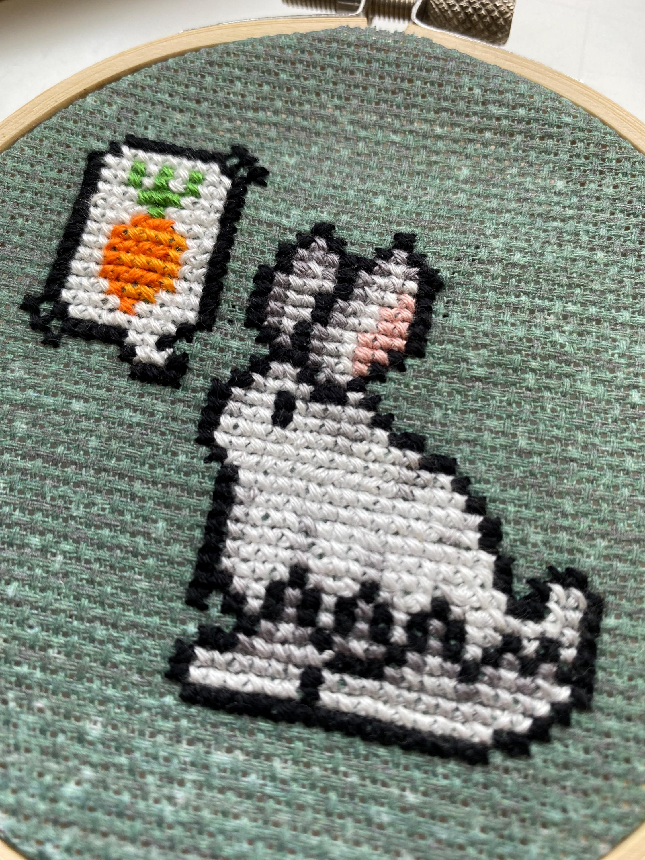 Modèle point de croix lapin fantôme pixel art