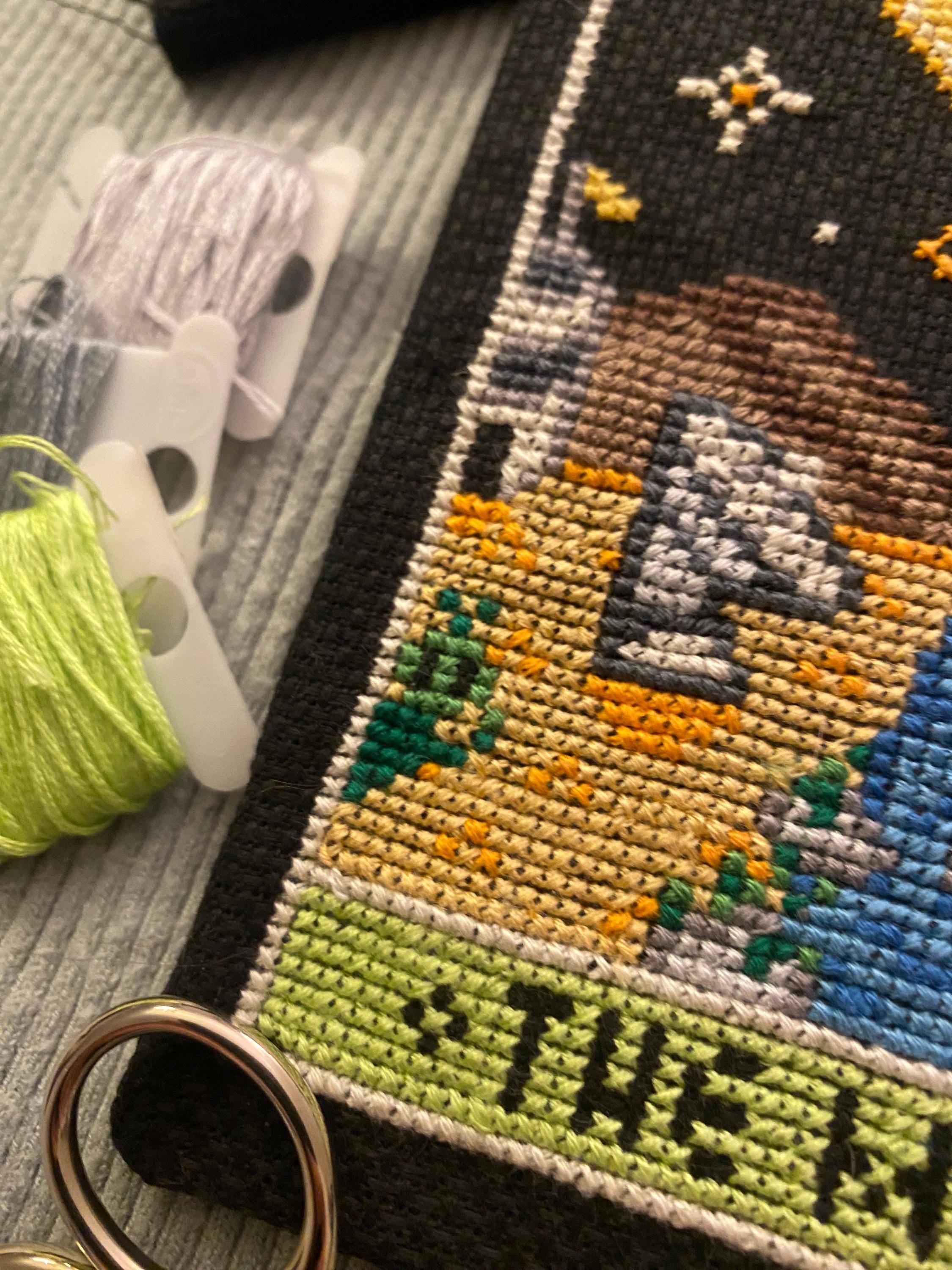 Modèle point de croix lune tarot espace pixel art