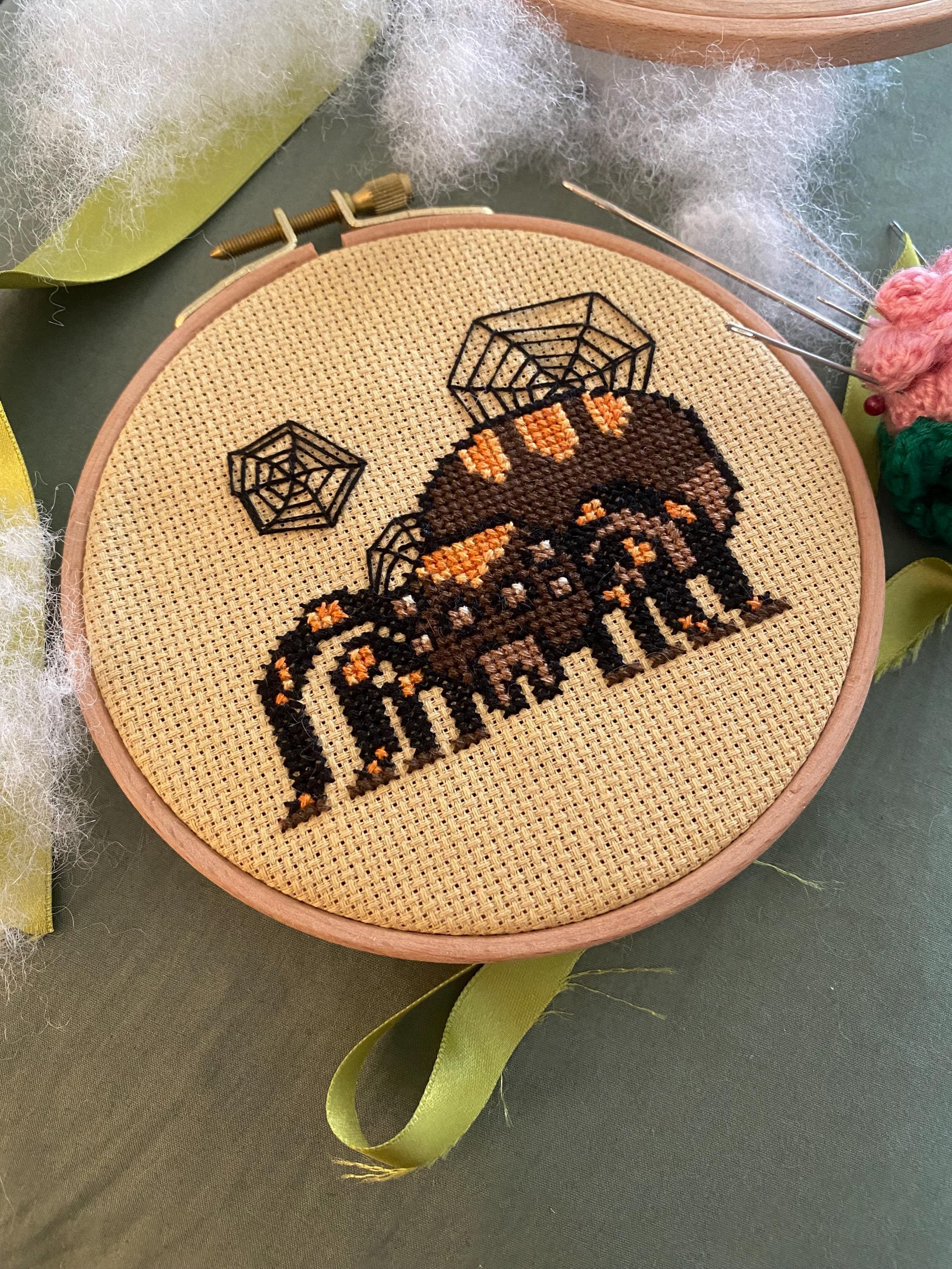 Modèle point de croix araignée pixel art