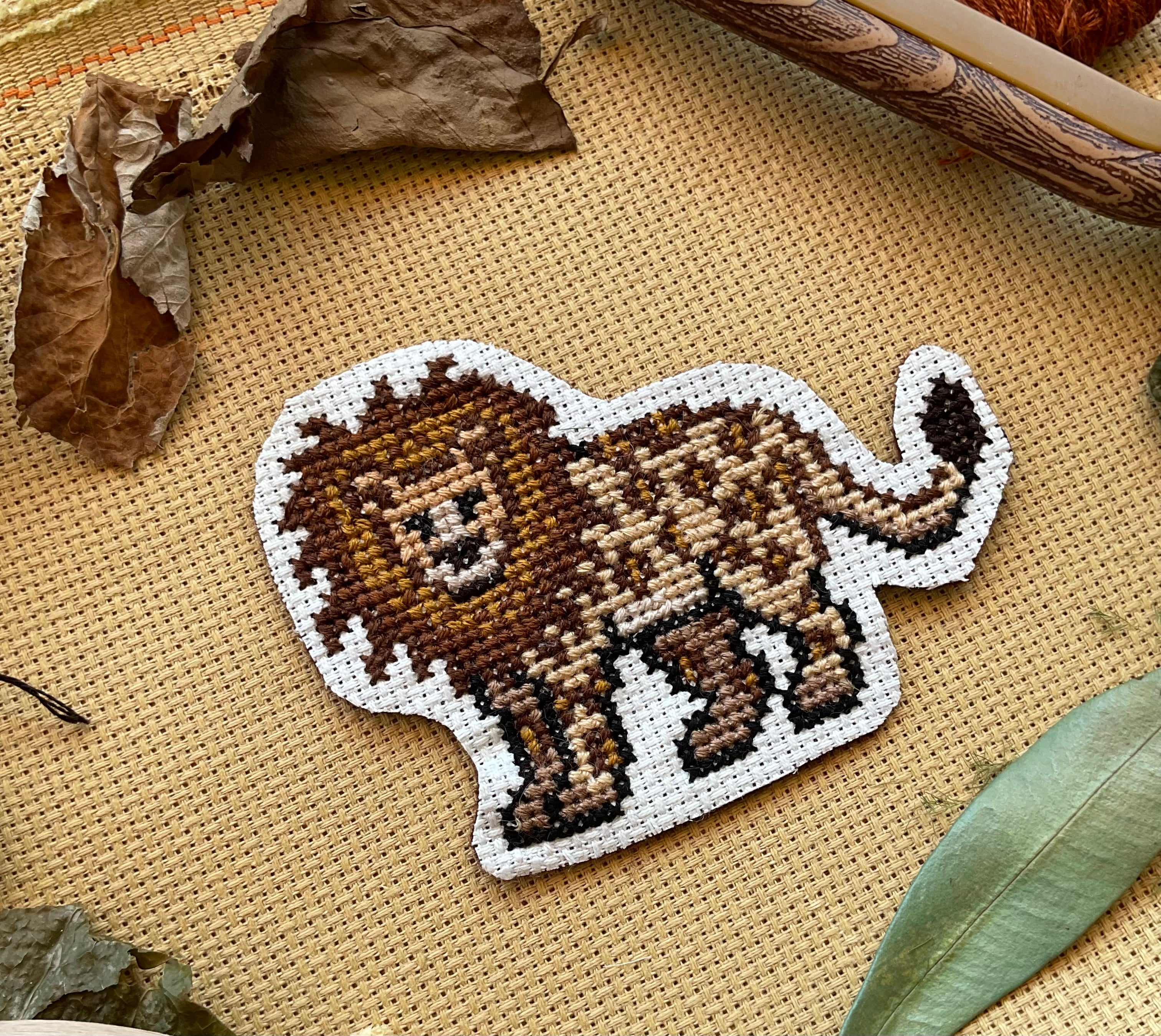 Modèle point de croix lion