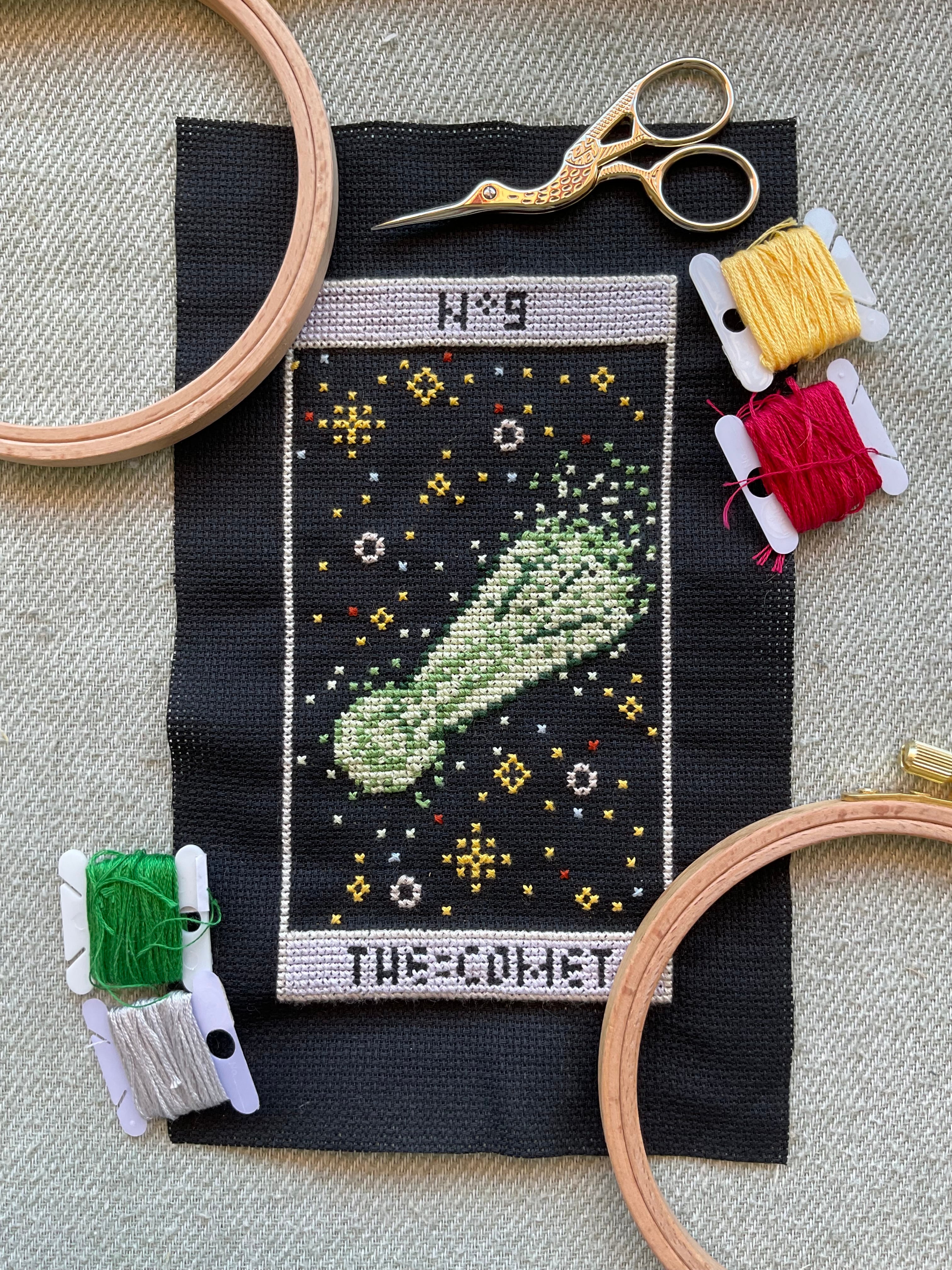 Modèle point de croix comète tarot espace pixel art