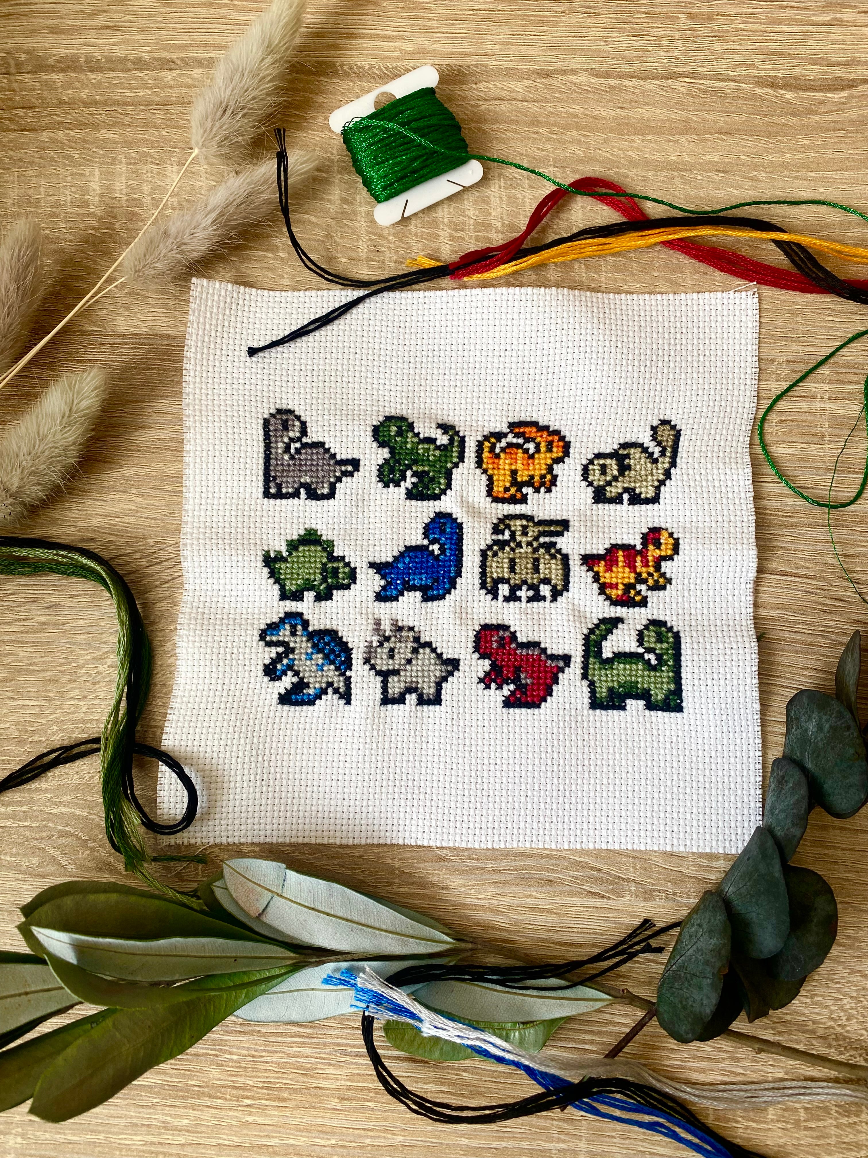Petits Dinosaures - Modèle Point de Croix PDF