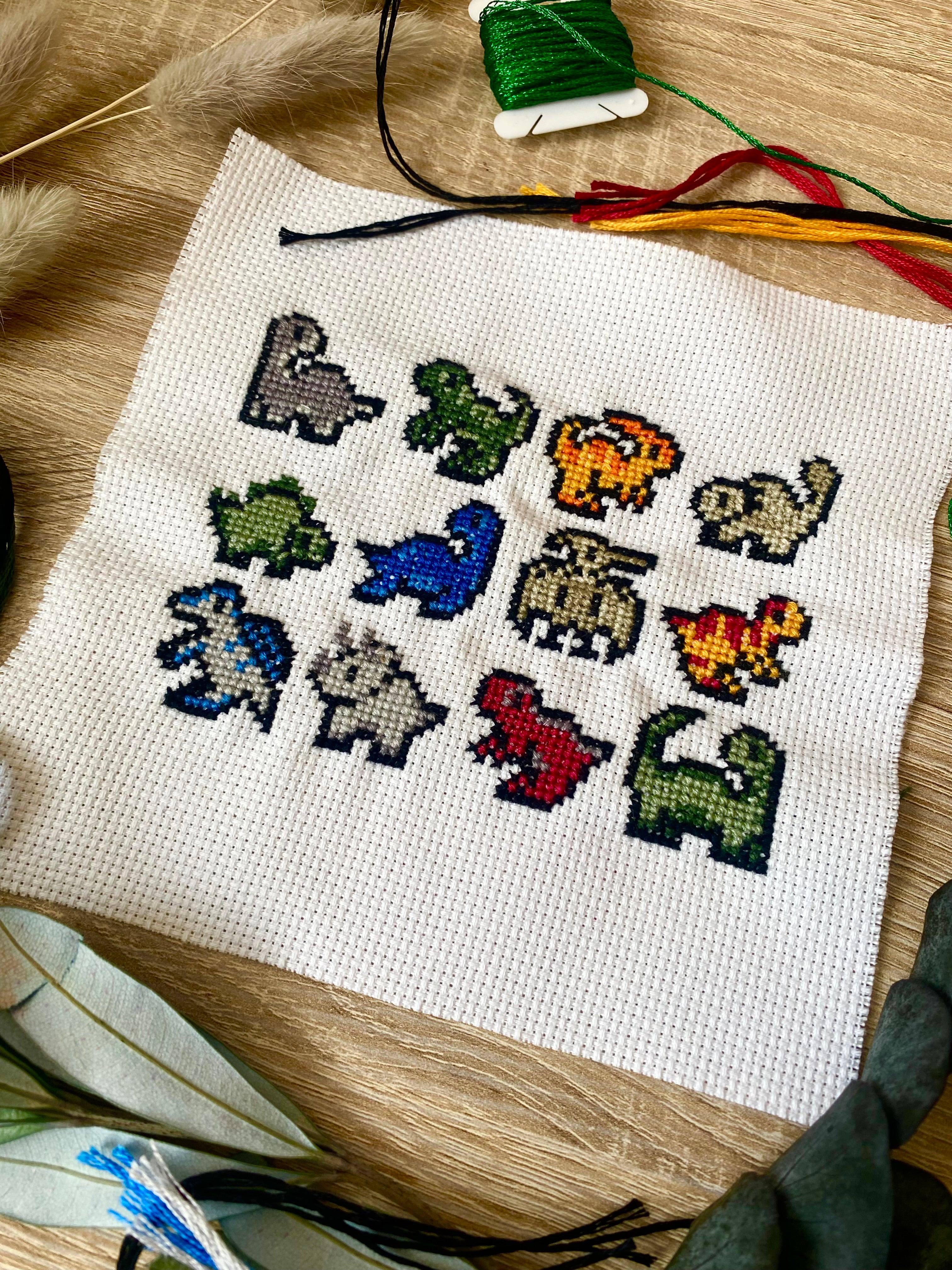 Petits Dinosaures - Modèle Point de Croix PDF