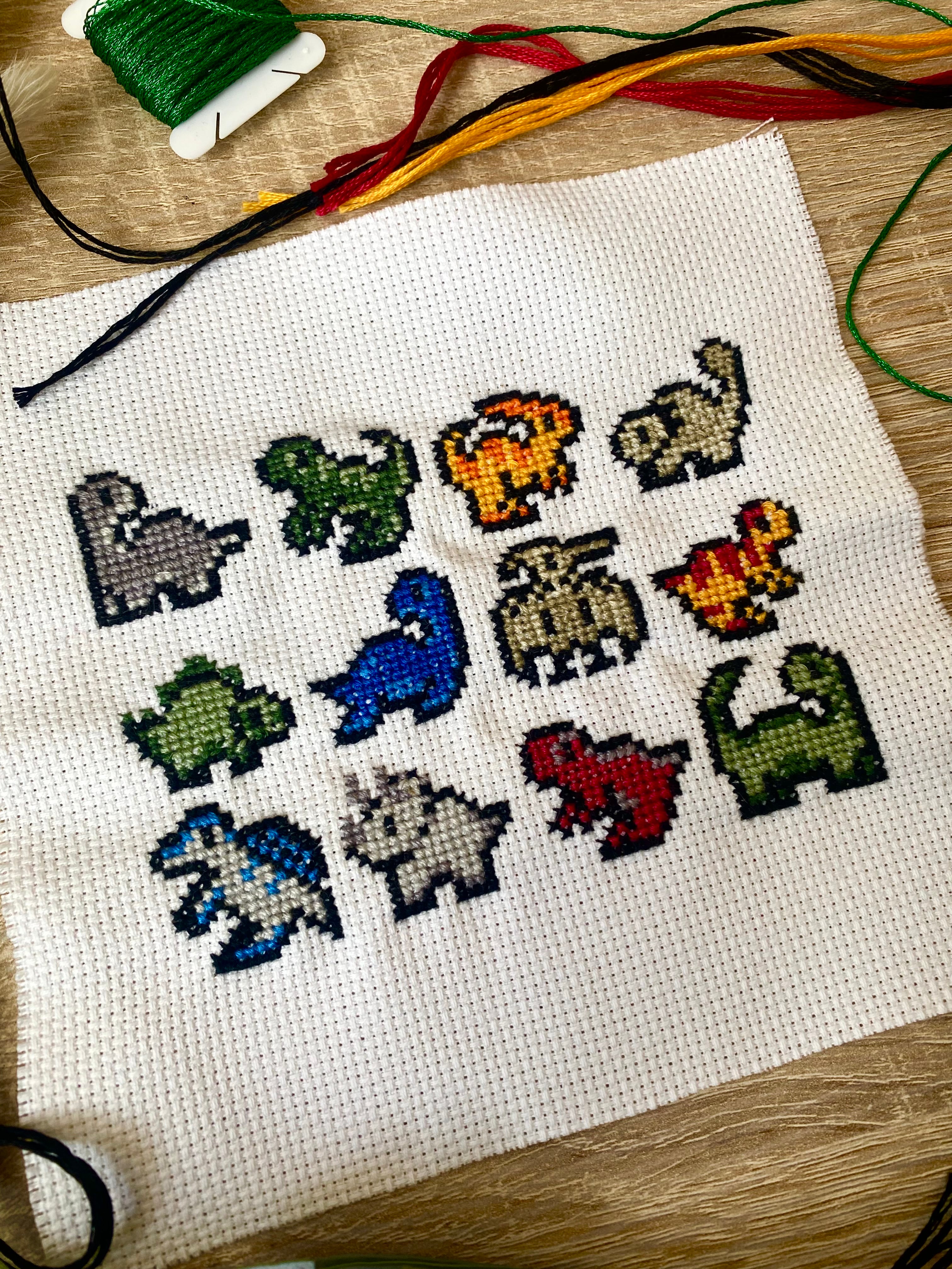 Petits Dinosaures - Modèle Point de Croix PDF