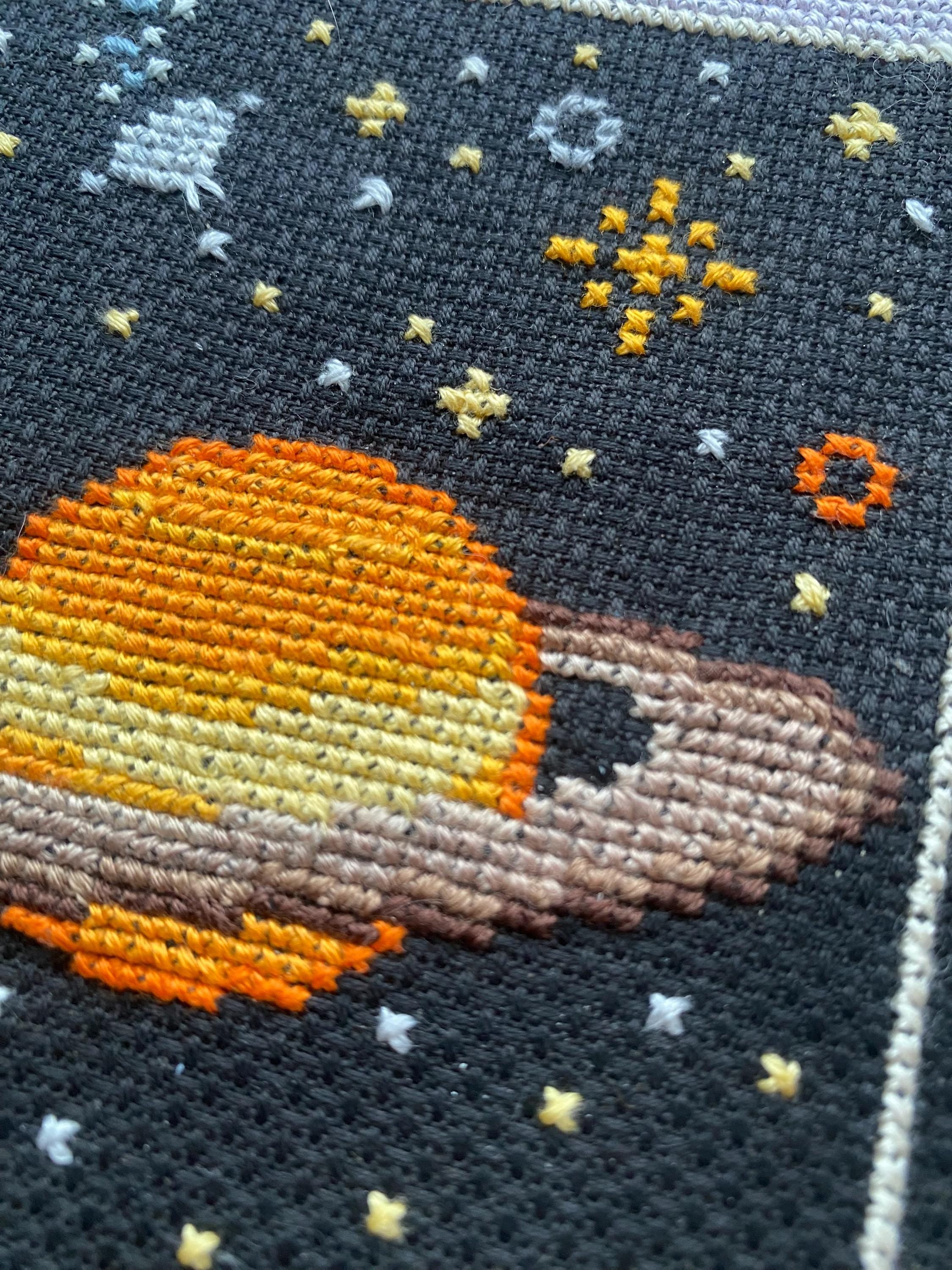 Modèle point de croix saturne